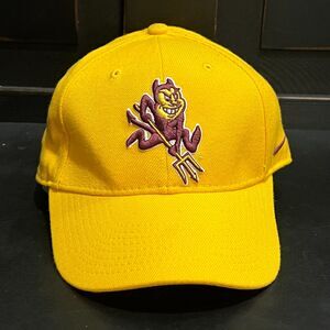 Nike Team Issued 90s Arizona State Sun Devils ASU Sparky Hat Strapback Yellow